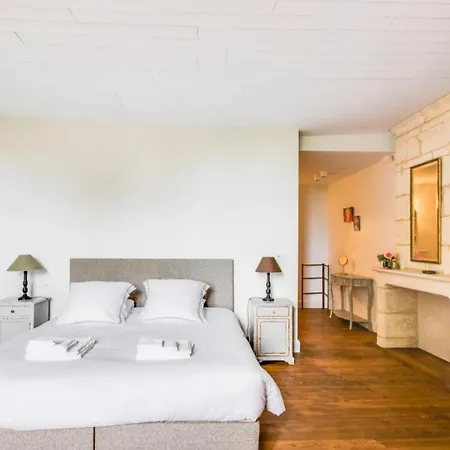 Lutry - Walking Steps From Geneva With Patio