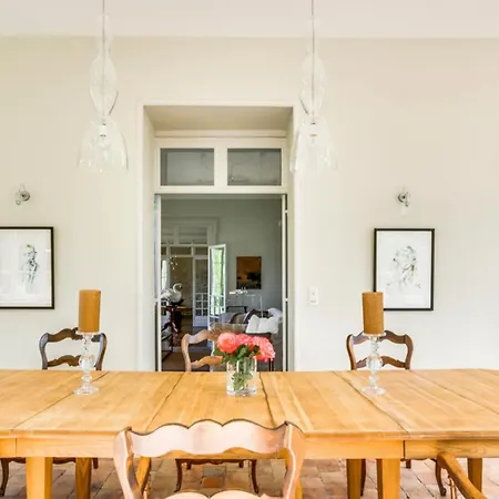 Апартаменты Lutry - Walking Steps From Geneva With Patio *